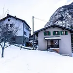 Haus Jaegerheim, *